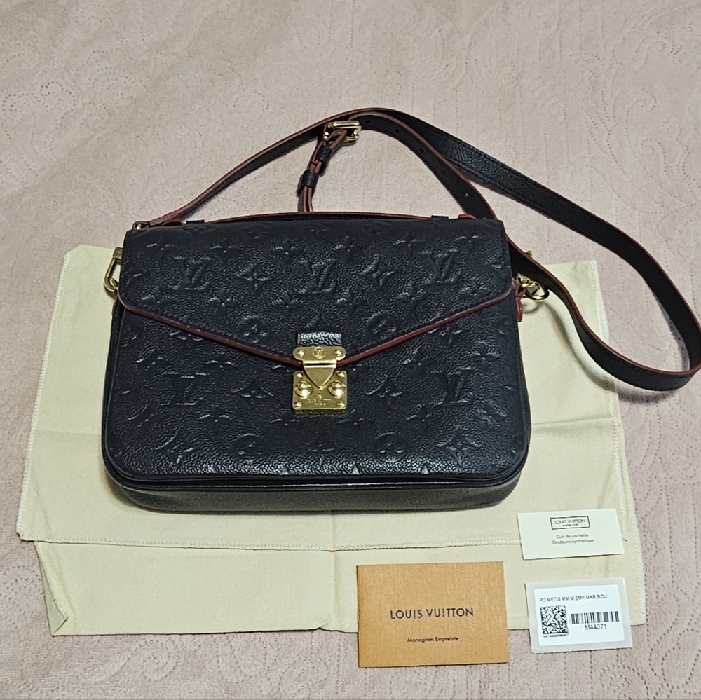 Authentic Louis Vuitton Pochette Metis Empreinte Marine Rouge